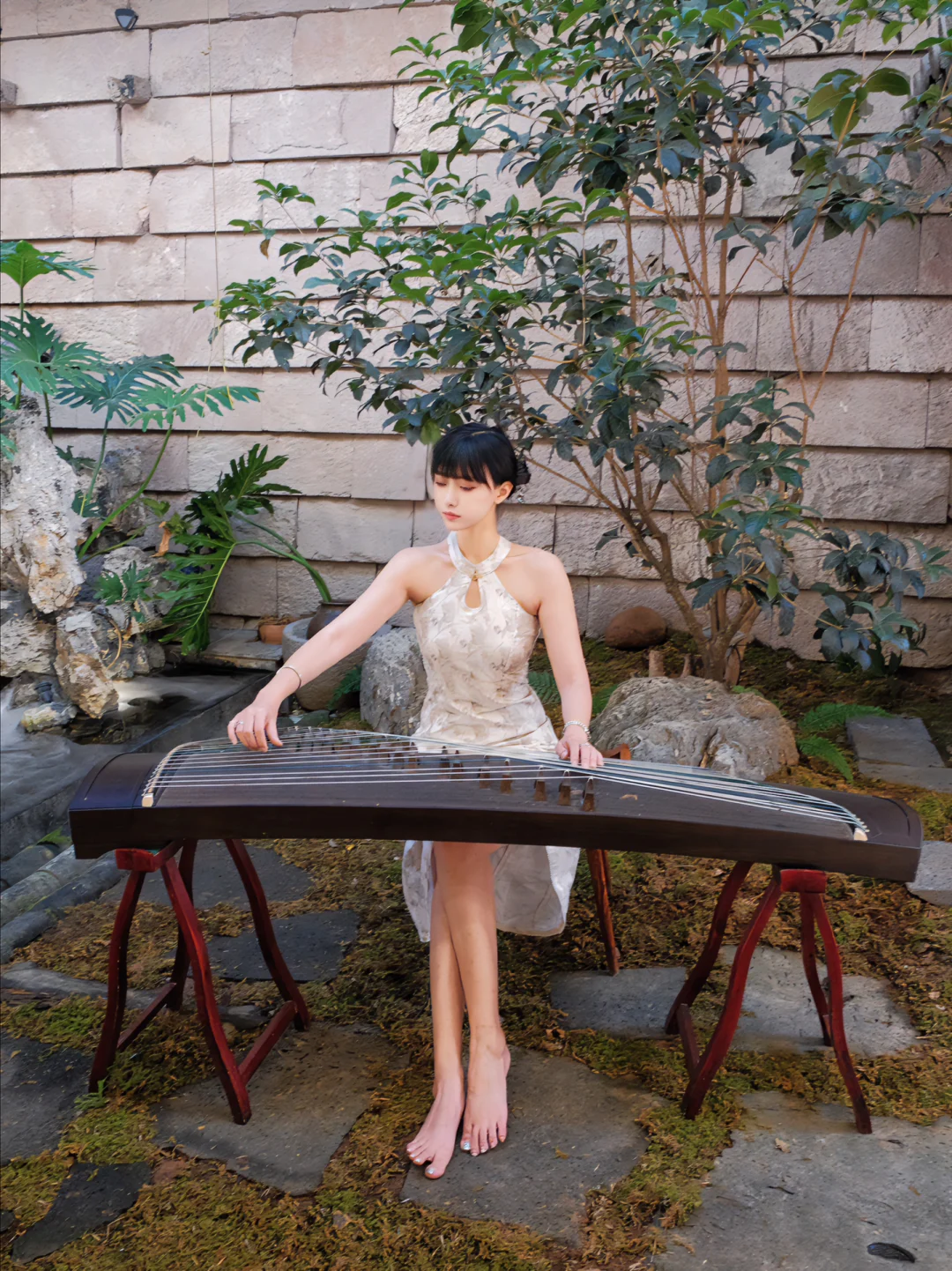 腾冲这家古色古香的温泉民宿太适合赏日落了