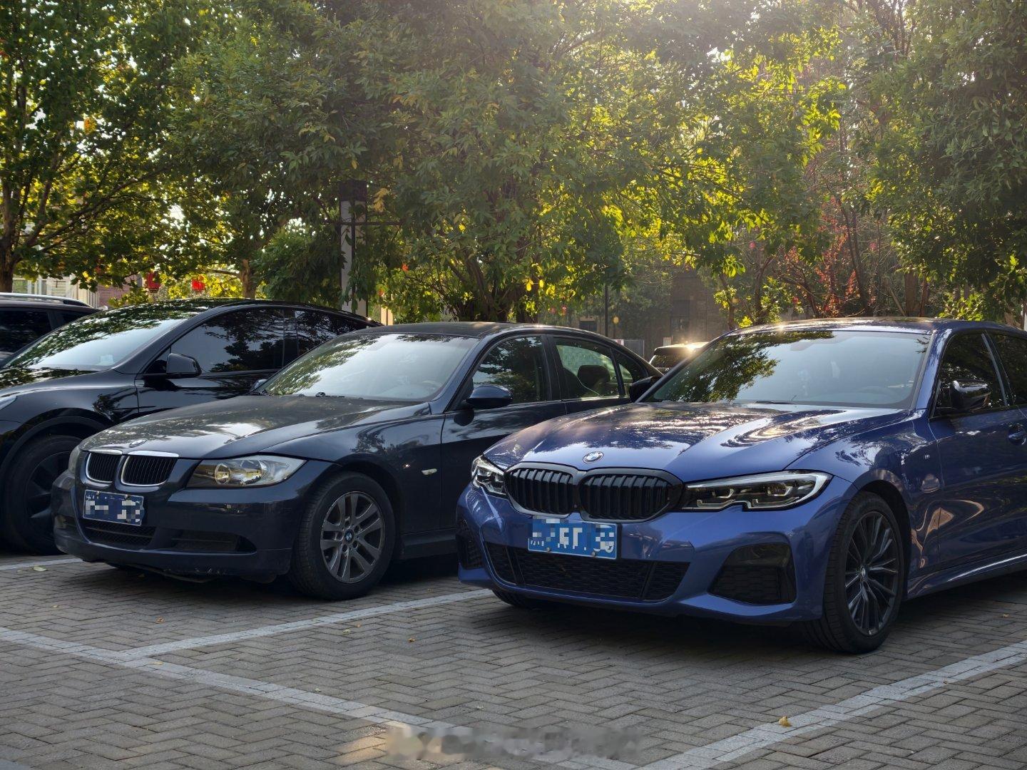 3系进化的方向就是越来越宽，越来越大，不过这次新世代3系貌似有点回归，尤其是后排，紧凑的有点夸张，不知道这一代会不会引进标轴了～#宝马3系##大v聊车# ​