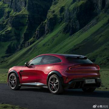 最新消息，本周五也就是29号，YU7 GT开启首批交付。