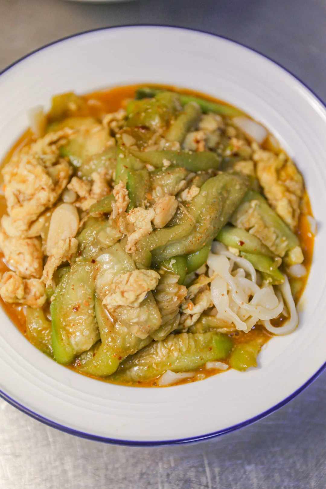 坚持做1000种面条不重样（256）丝瓜鸡蛋拌面