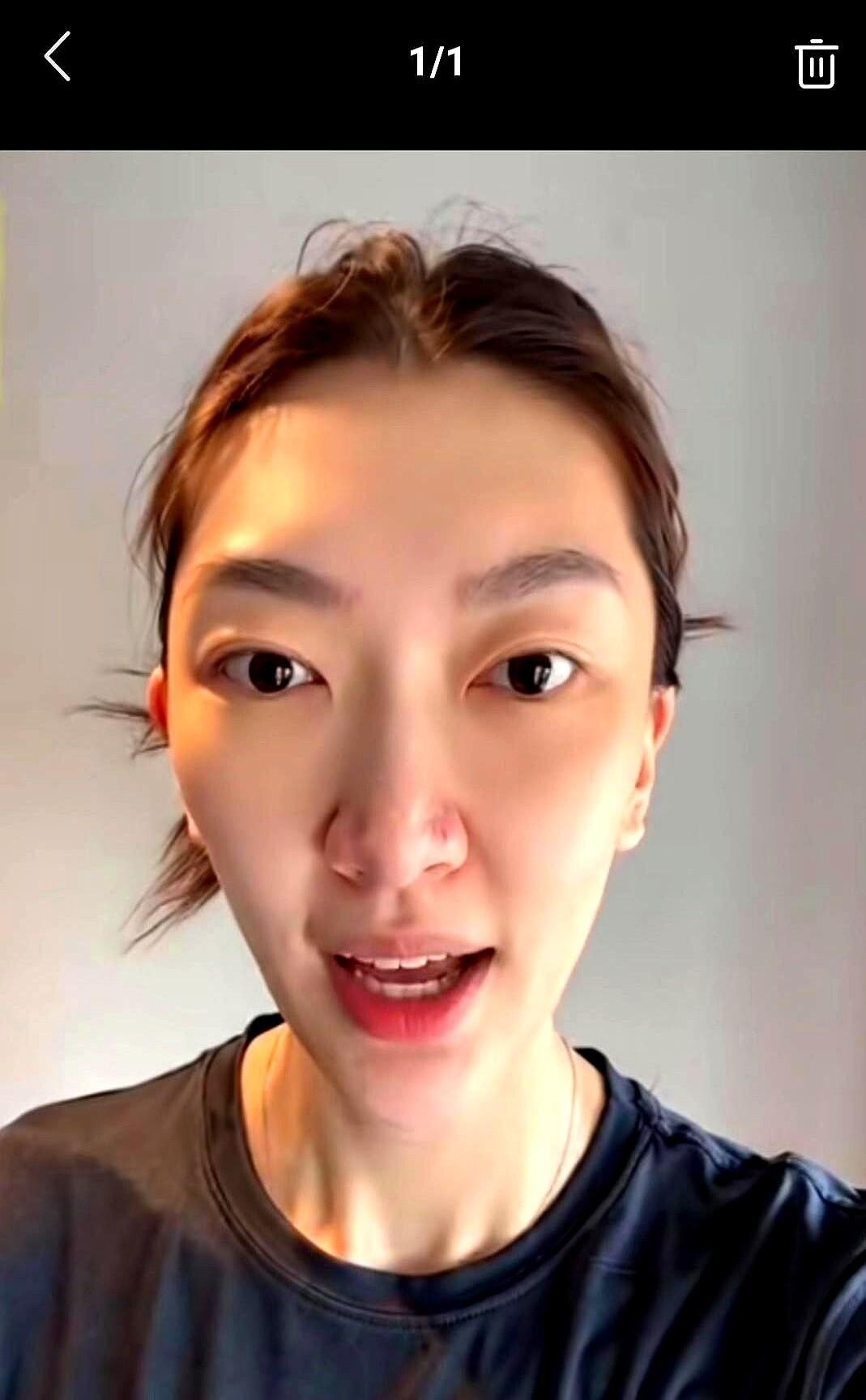 韩旭在社媒上宣布结束本赛季WNBA征程，亲口承认自己比去年适应得多，转头却撂下一句最大的能量压根没使出来。这赛季她在纽约自由人打了44场常规赛，场均6.3分2.5篮板，三分命中率接近四成，还跟着球队上演了黑八奇迹一路杀进半决赛。数据不算寒碜，换个心态好点的球员，大概已经在心里给自己发奖状了。可她没有
