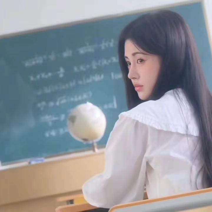 鞠婧祎