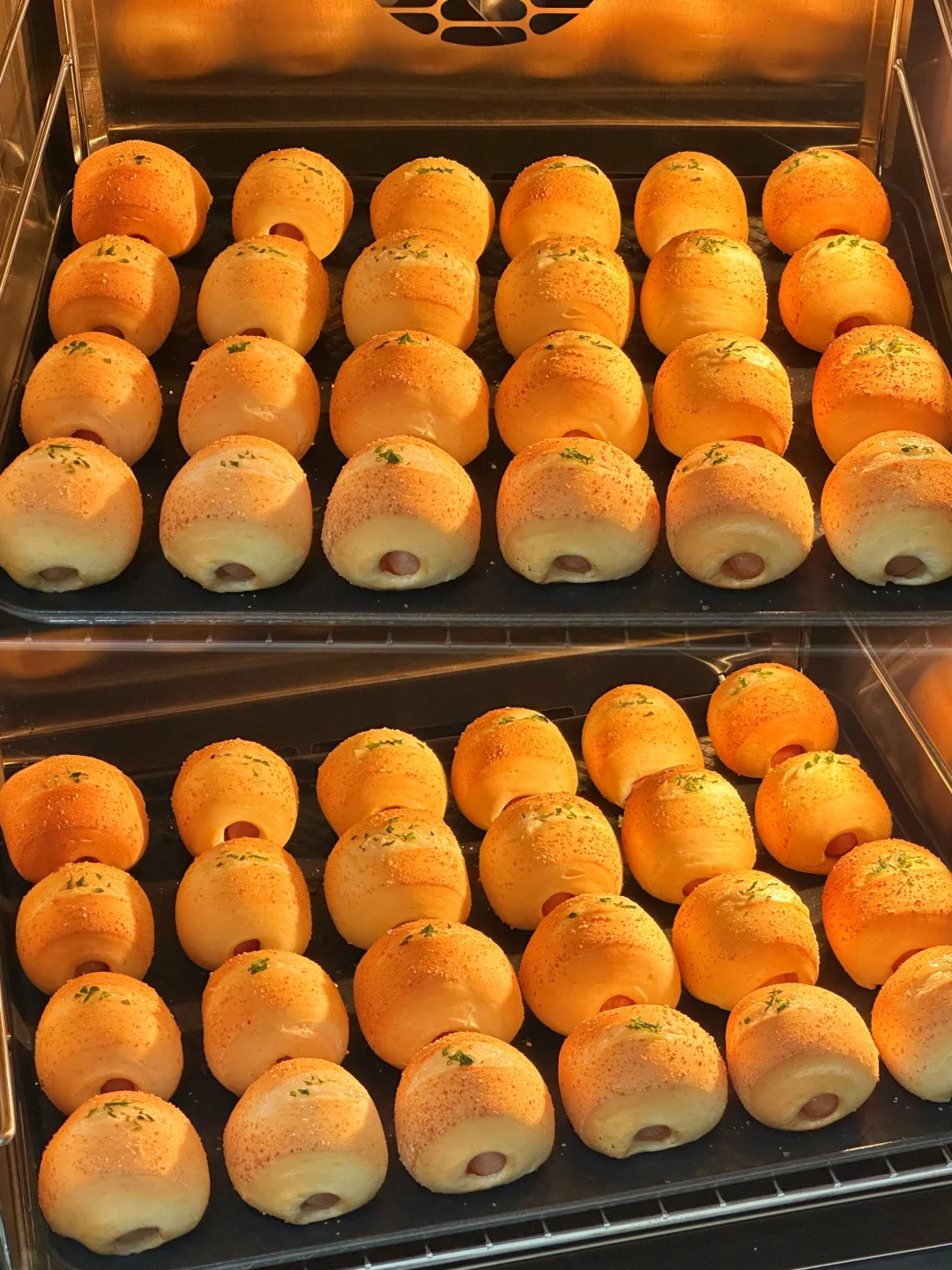 迷你芝士肠仔包！外皮酥脆～一口一个巨好吃😋