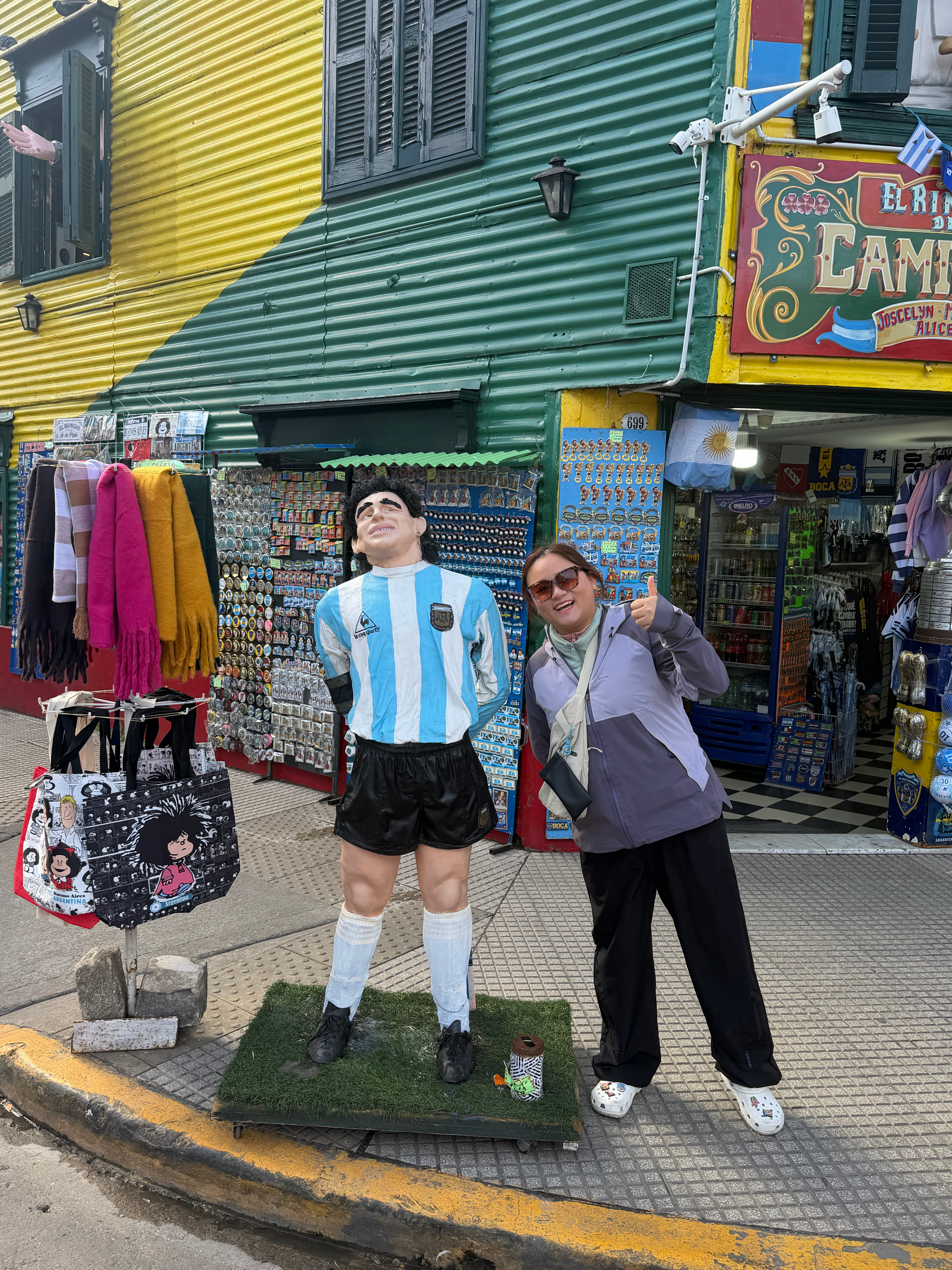 La Boca⚽️
花花绿绿的混乱风格才是正宗拉美味儿  ​