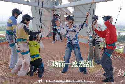 南村群童欺杰老无力  此时需要一位天神骑士受来拯救他
