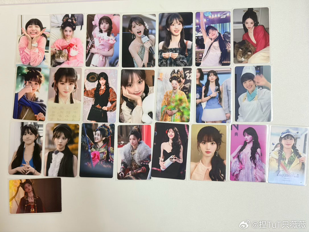 #田曦薇周边出物[超话]#  盘出好出吗[思考] ​