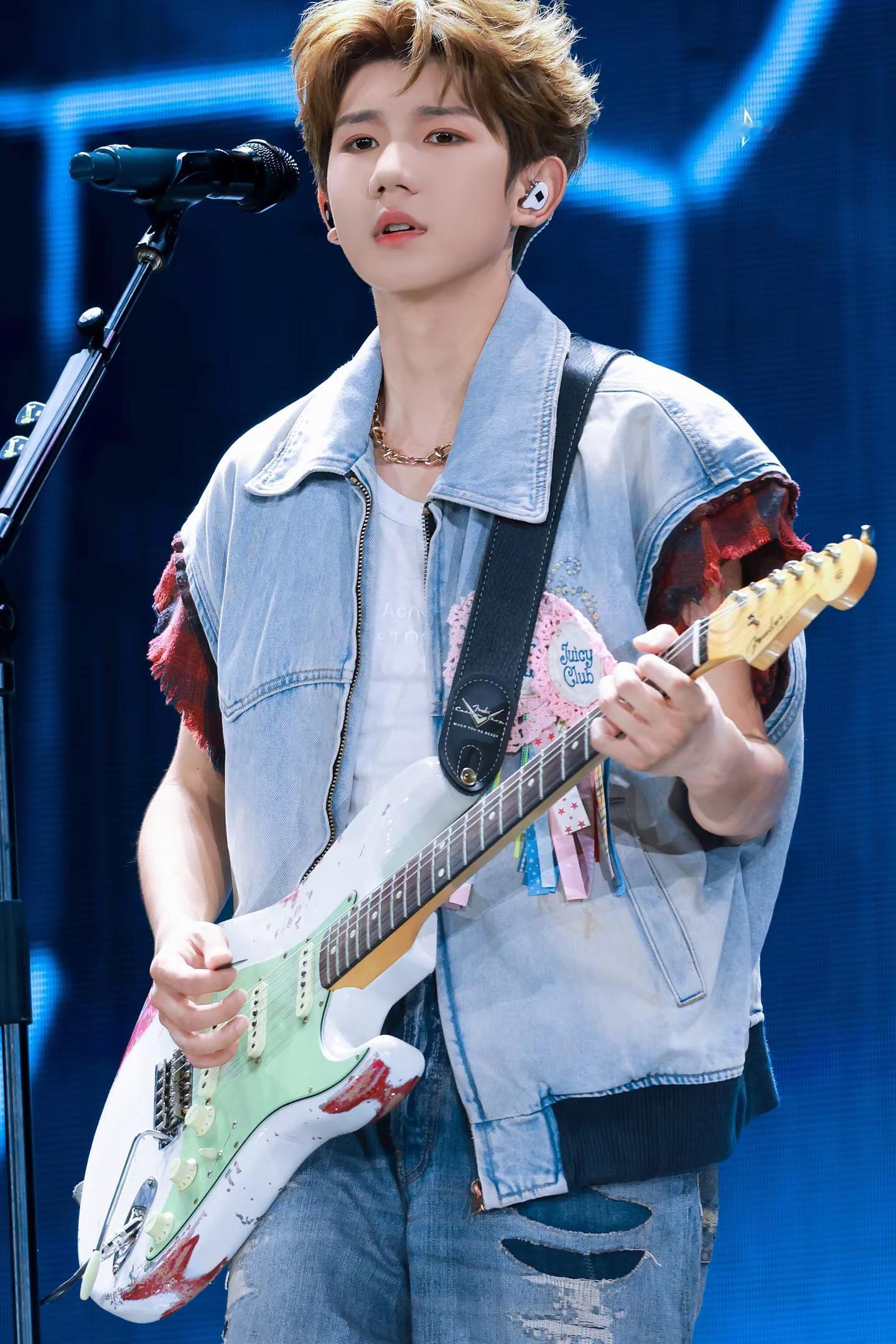 @TFBOYS-王源
