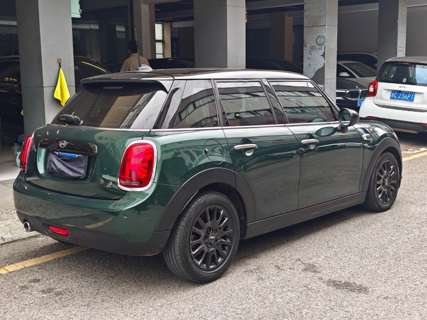 Mini cooper 1.5T 高配上牌2019年 公里8万 四门版...