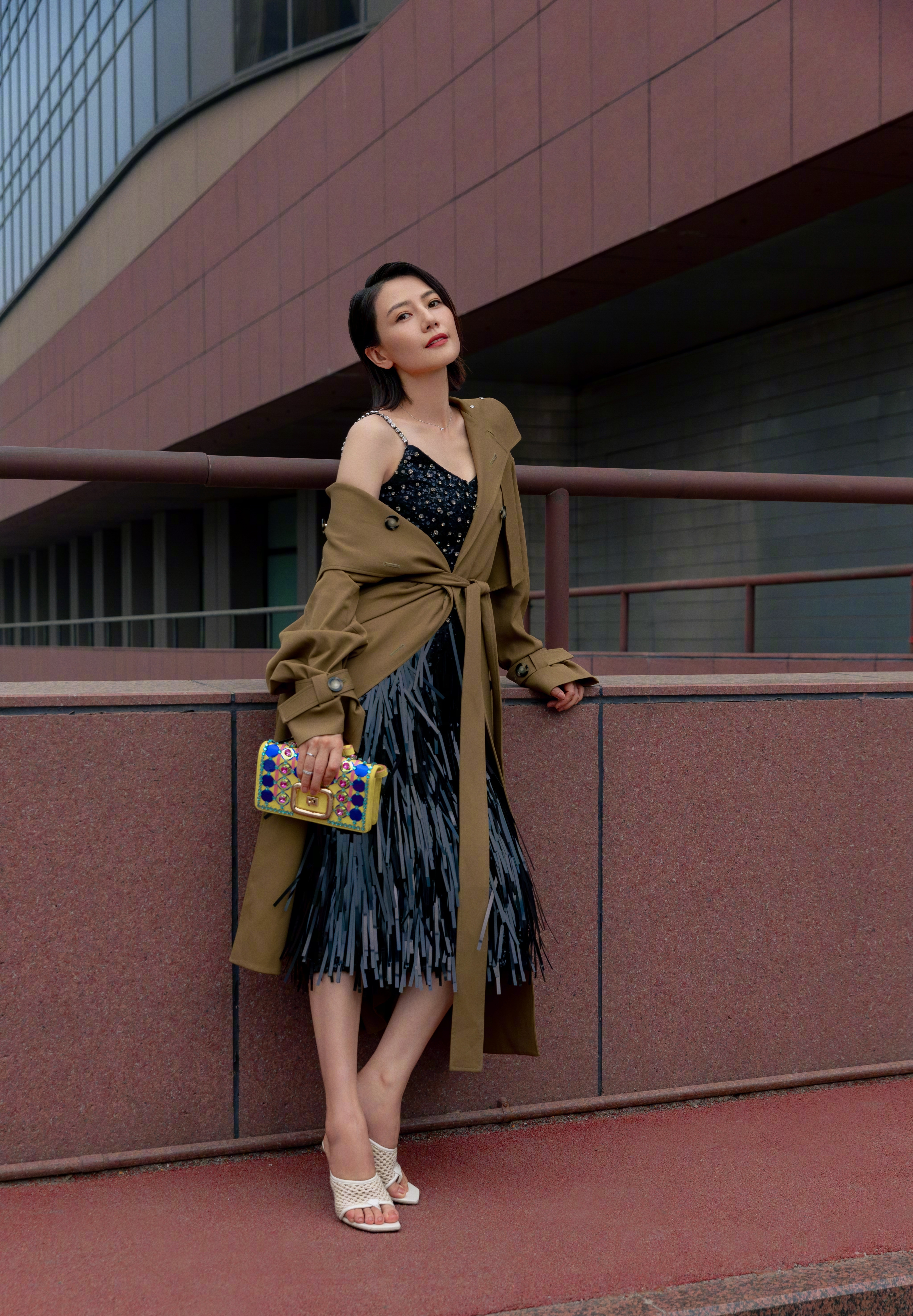 高圆圆优雅淑女风格能驾驭，时尚性感御姐风格同样也可以轻松拿捏啊，这个穿...