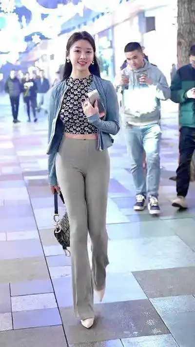 眉清目秀的小姐姐这身材太美了