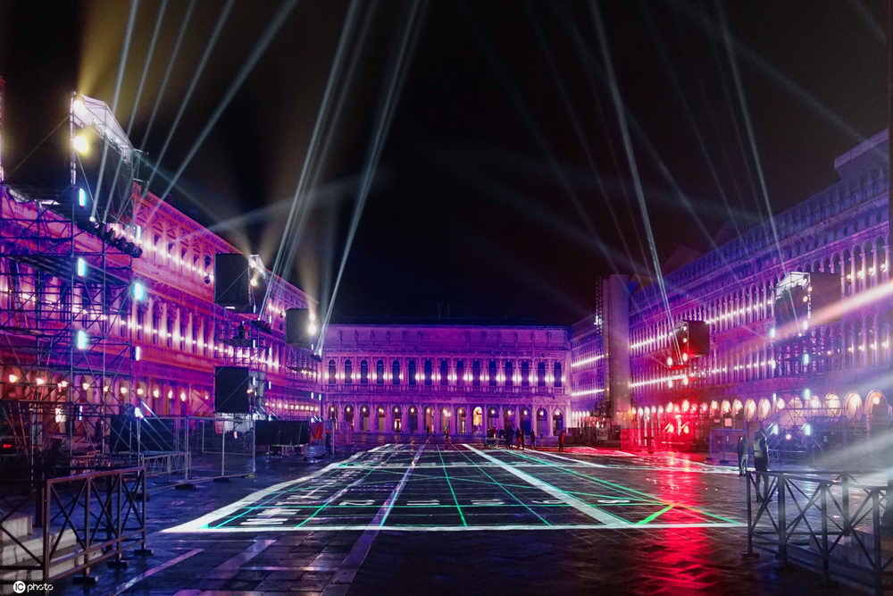 意大利威尼斯聖馬可廣場舉行盛大燈光秀-圖5