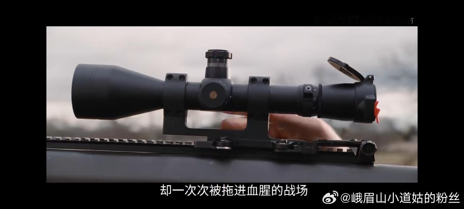 《会计刺客》    男主敏捷身手属于顶级杀手，也是个精算师，专门为政客洗钱。病态工作与生活：他煎的蛋黄必须是单数，左边是烤面包，右边就要对称摆上煎牛肉。他从小就畏惧强光和噪音，却沿用军人父亲的强制教育手段，每天用噪音和强光逼迫刺激自己一小时，并不断用木棒揉搓自己的腿骨，这不是简单的强 ​
