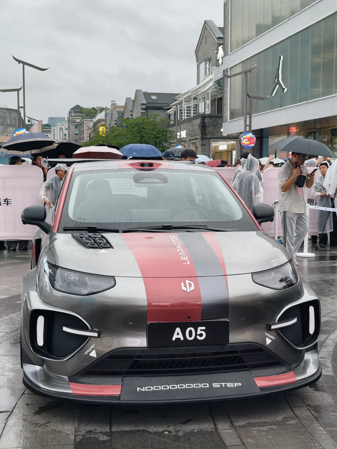 9.09万的小钢炮指望零跑A05 510s