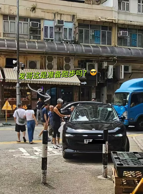 周润发都在开‼️极氪7X凭什么火遍港圈✨