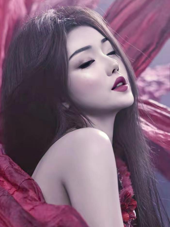 <p>御姐风穿搭 红色礼服 妩媚动人 妩媚勾魂风情万种 <!--{im...