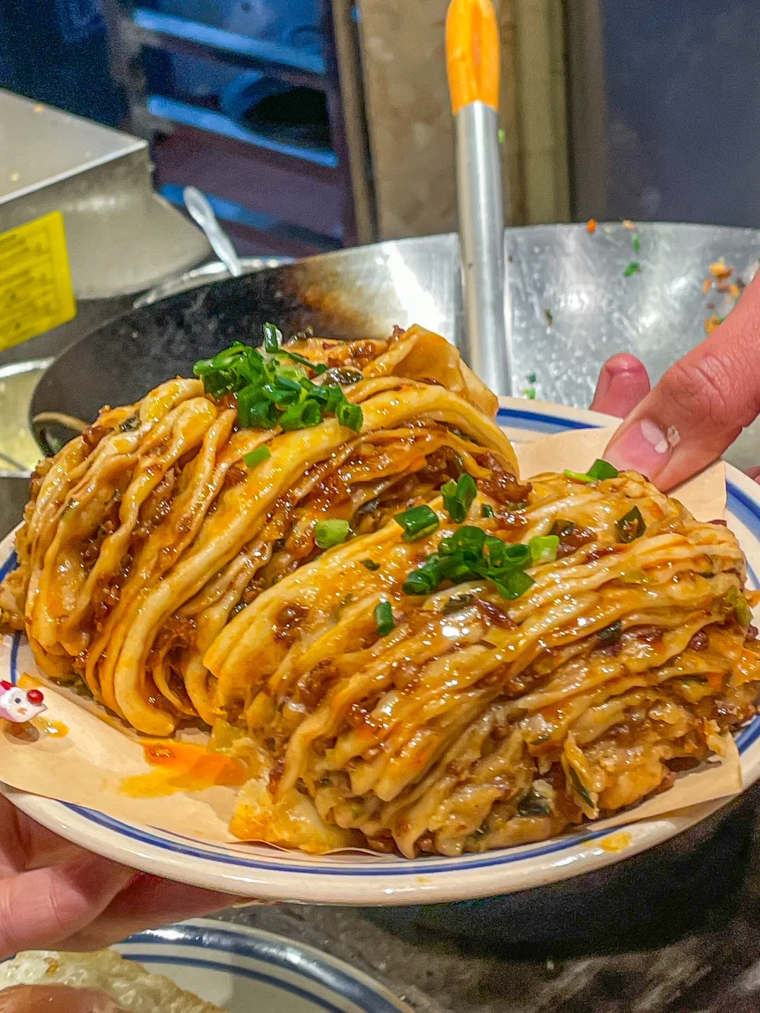跑遍半个南昌！为了这一口肉花卷😭