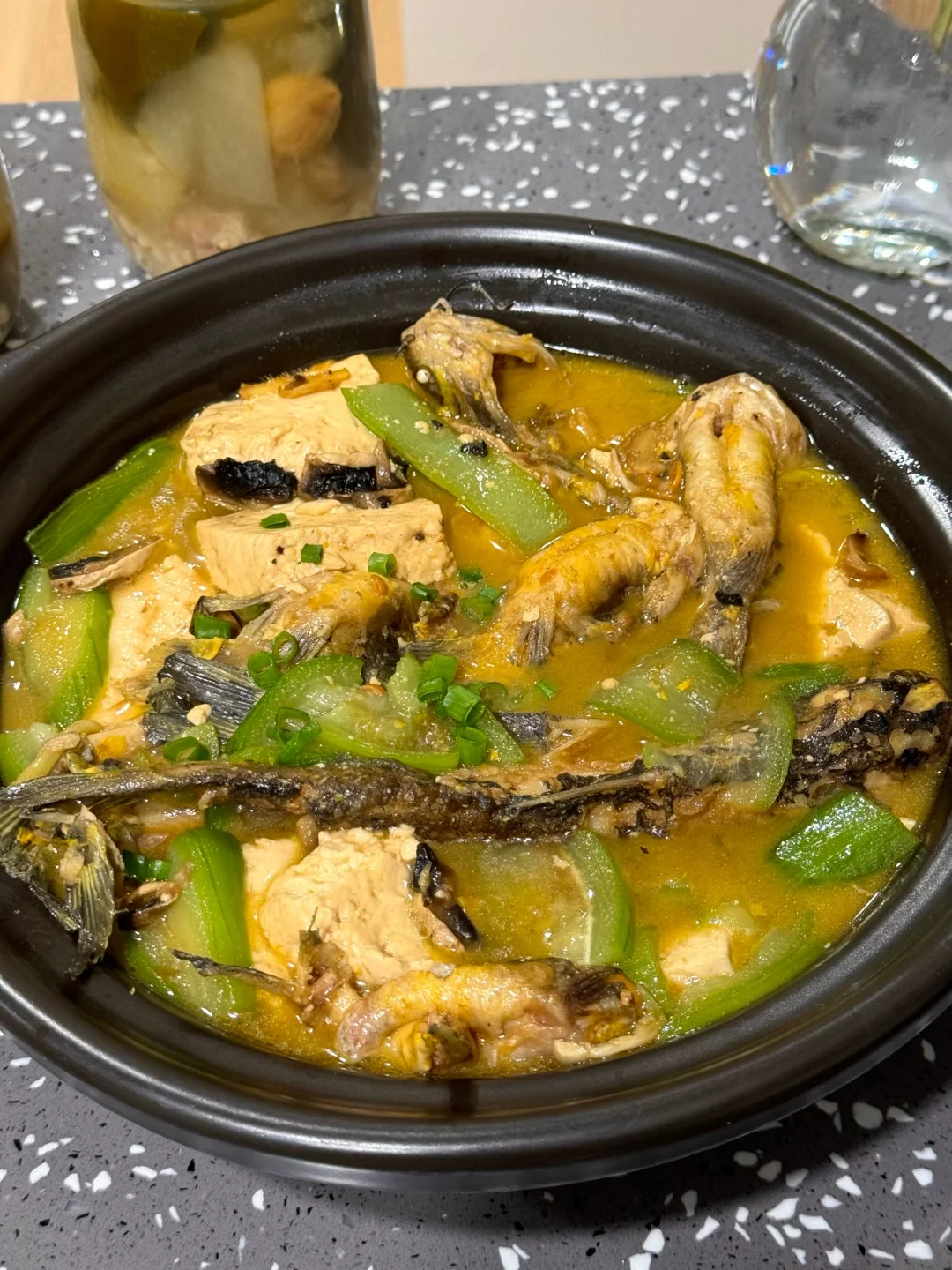 昂刺鱼烧豆腐/这一锅也太鲜了吧