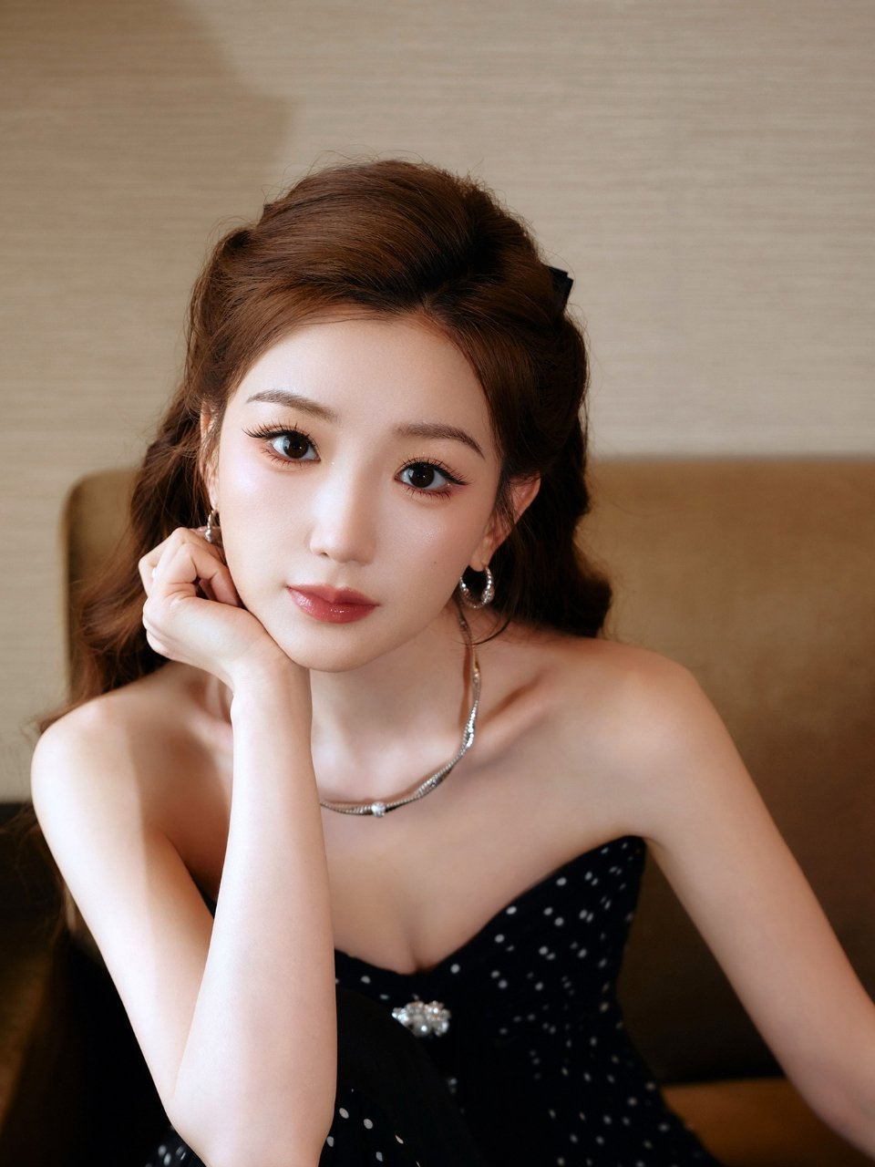 𝐖𝐞𝐂𝐡𝐚𝐭头像 | 治愈头像 | 优质头像 | 女生头像 | 高清头像 ​| ins风头像 | 高质量头像 | 清冷女头 ​​|清冷头像 | 壁纸分享 | 无水印头像 | 少女感头像 
 
Wechat背景图/聊天背景图/壁纸套图/审美积累/手机壁纸/高清/猜你喜欢/头像/壁纸/头像 ​​​
杨幂 刘诗诗 唐嫣 赵丽颖 谭松 ​