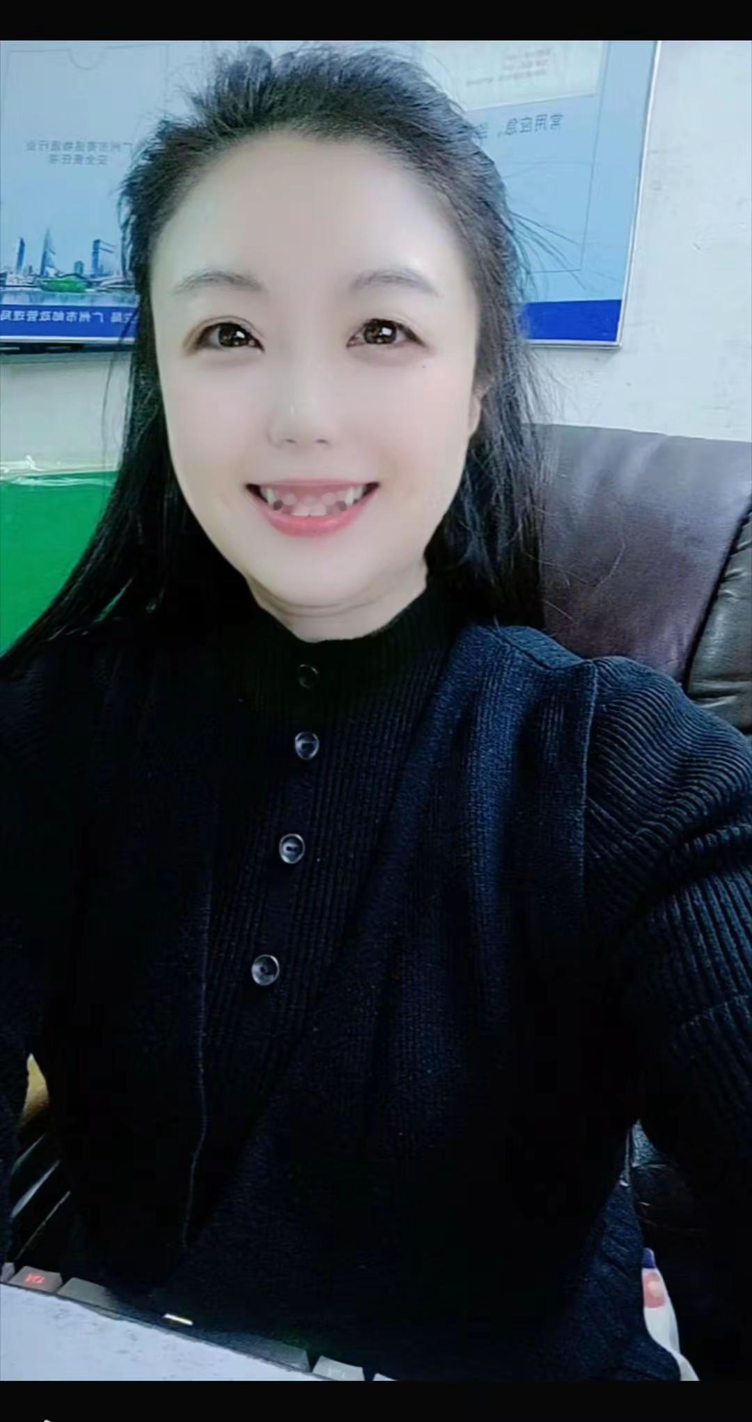 当你把人性看透，你就会喜欢独处不愿意掺合无效社交，更不会讨好任何人