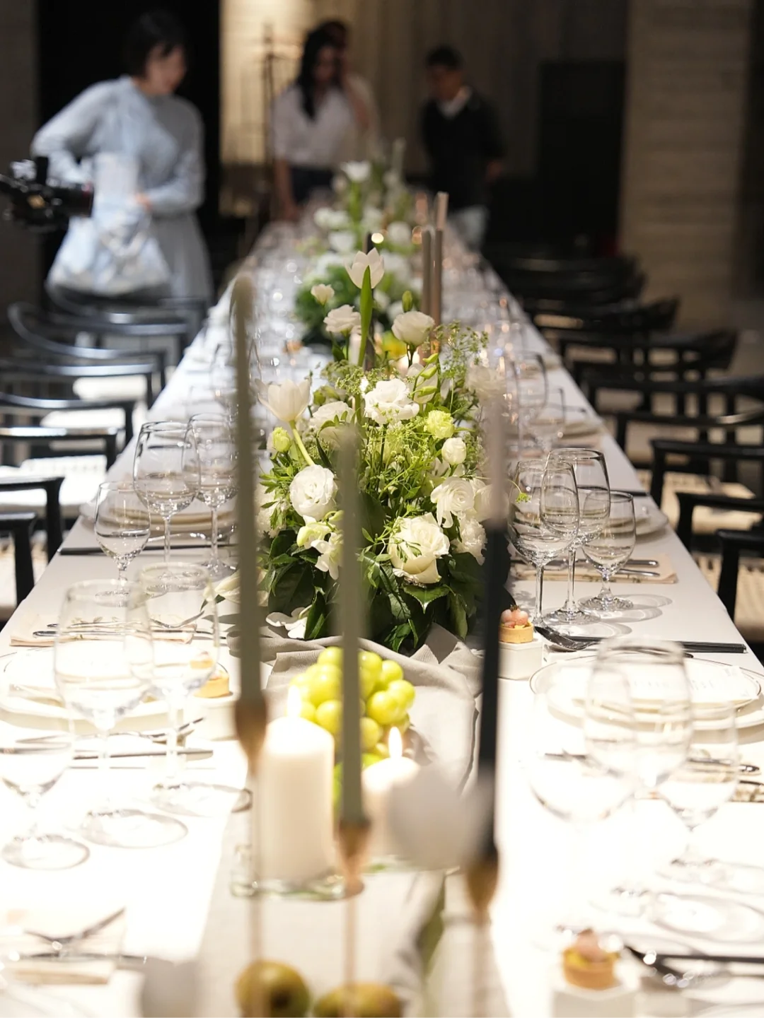 Ban hous邀请的晚宴 秋日胜春朝主题