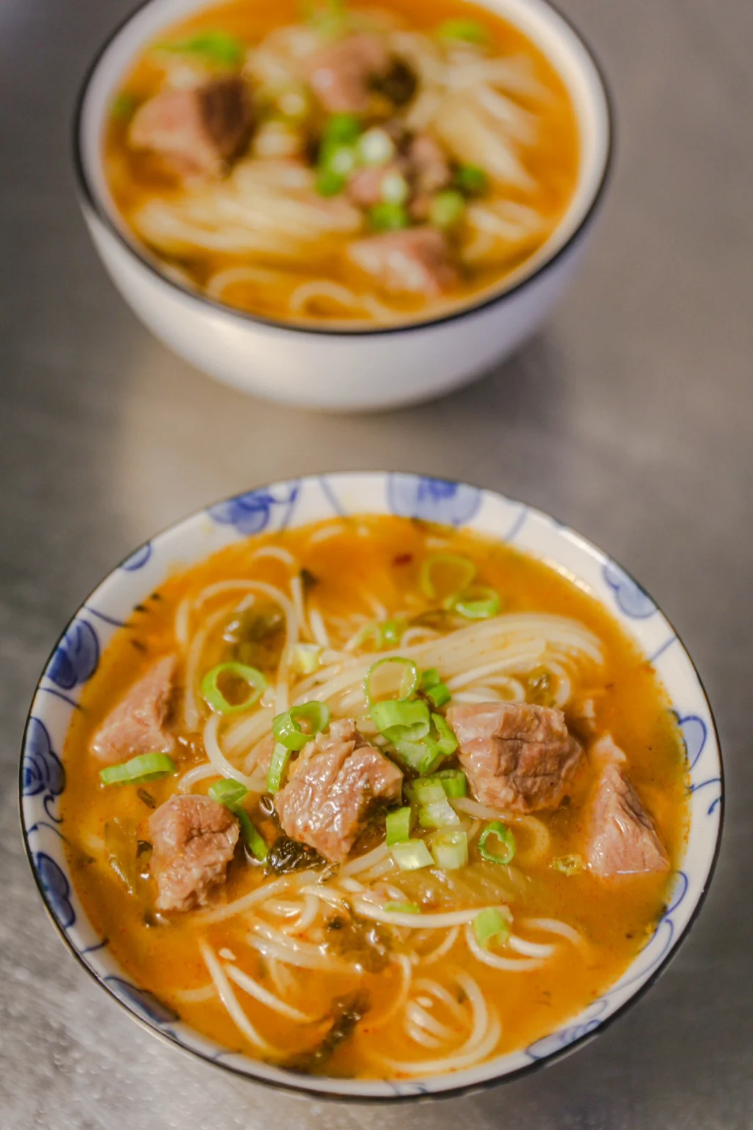 坚持做1000种面不重样（255）雪菜牛肉面