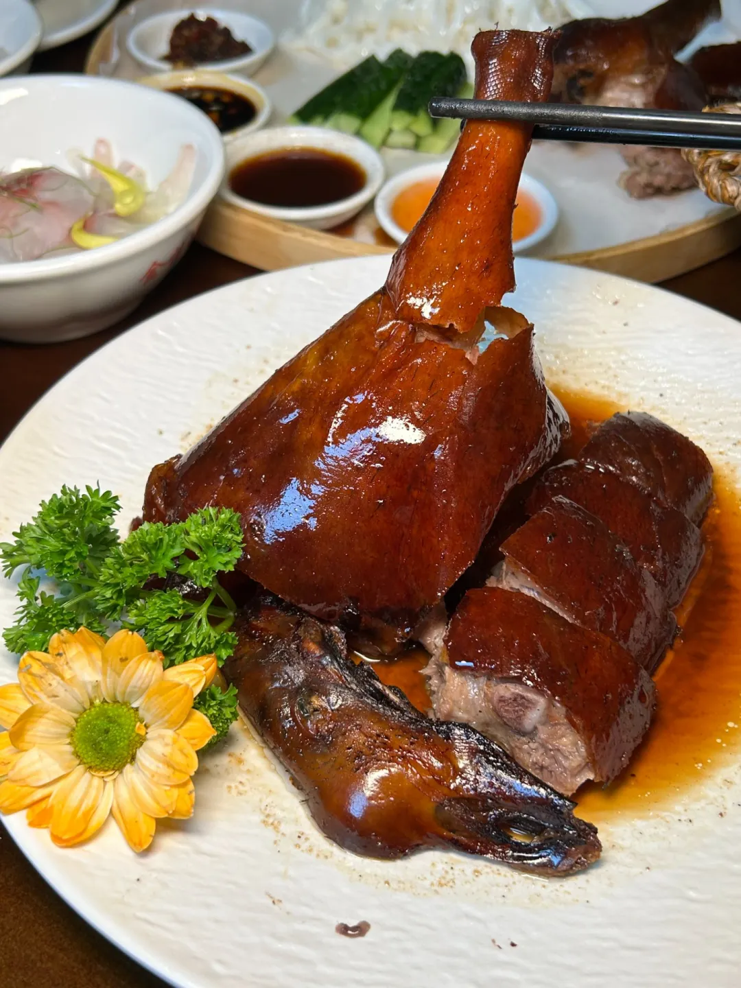 顺德本地人私藏！正宗荔枝木烧鹅老店