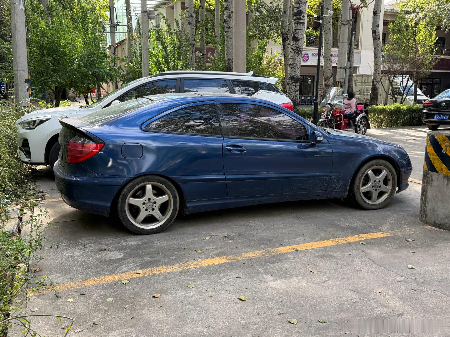 奔驰C SportCoupe，还是北京的老牌，当年的这车现在对应的是什么车呢？[思考]#凯文聊车# ​