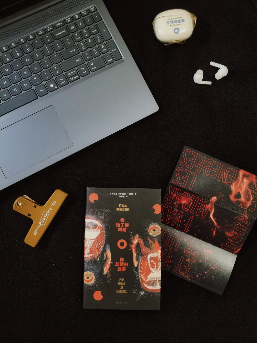 圣诞冷知识！脱裤子拉屎小人竟是顶级祝福？