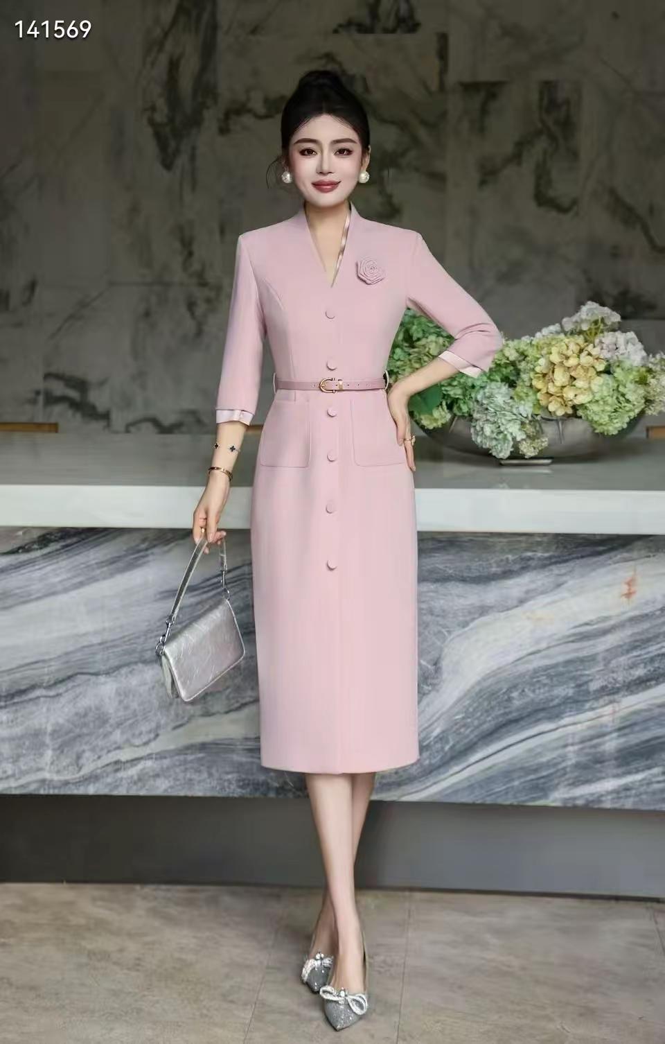 <p>优雅气质 气质女人 <!--{img:0}--><!--{img...