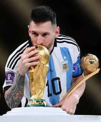 #世界杯决赛禁赛处罚出炉#当某类依然只能靠造谣抹黑🇦🇷来获得些许慰藉时候，不必生气、不必搭理，微笑看其表演～#阿根廷球迷俱乐部[超话]##梅西[超话]# ​