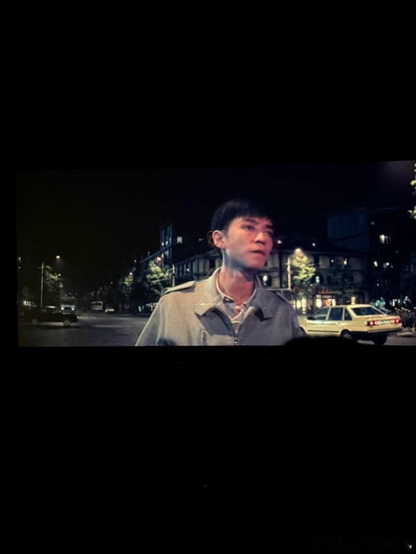#王俊凯[超话]#  
我也愿意做你的头号支持者
#王俊凯特邀领衔主演神探之痕迹# ​ ​