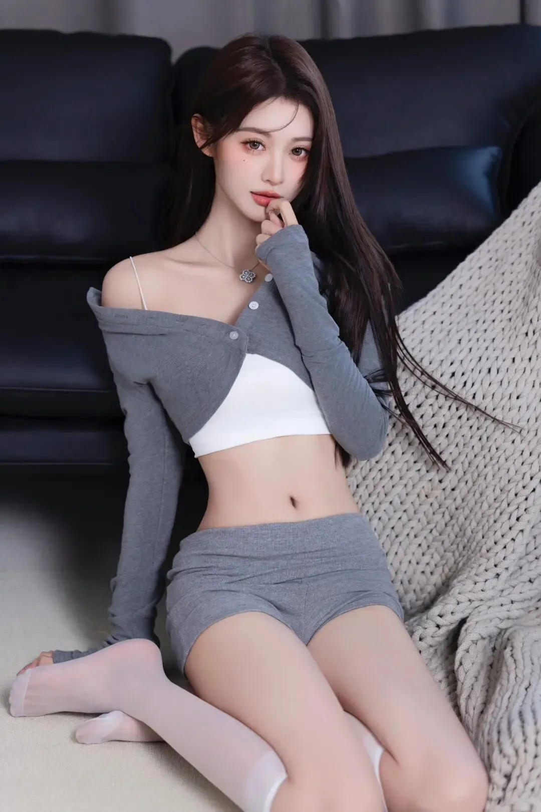 极品女友白丝美腿写真。、 ‘