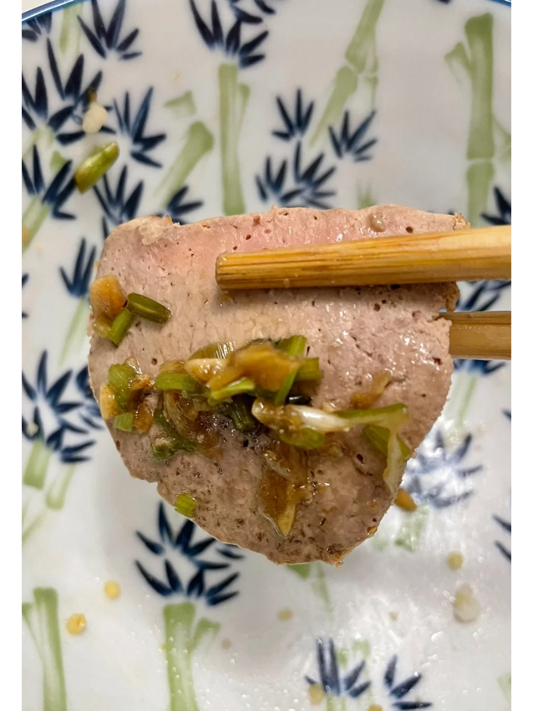 不爱鹅肝爱🐷肝