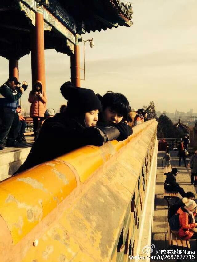 #刘昊然带欧阳娜娜去过北京很多地方# 网友：十年旧友！白月光CP！ ​