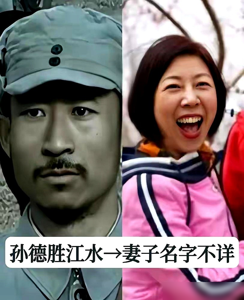 说我和她有夫妻相，是对我的一种侮辱。邓超发这话的时候，还专门@了孙俪，生怕她看不见。
起因是孙俪先晒邓超生病照，裹着毯子一脸生无可恋。邓超反手就发一张孙俪的，绒线帽、大口罩、额头贴退热贴，俩人摆一块跟复制粘贴似的。网友齐刷刷评论：太有夫妻相了。
邓超不干了，直接开怼。孙俪也没惯着，回了一句把他噎