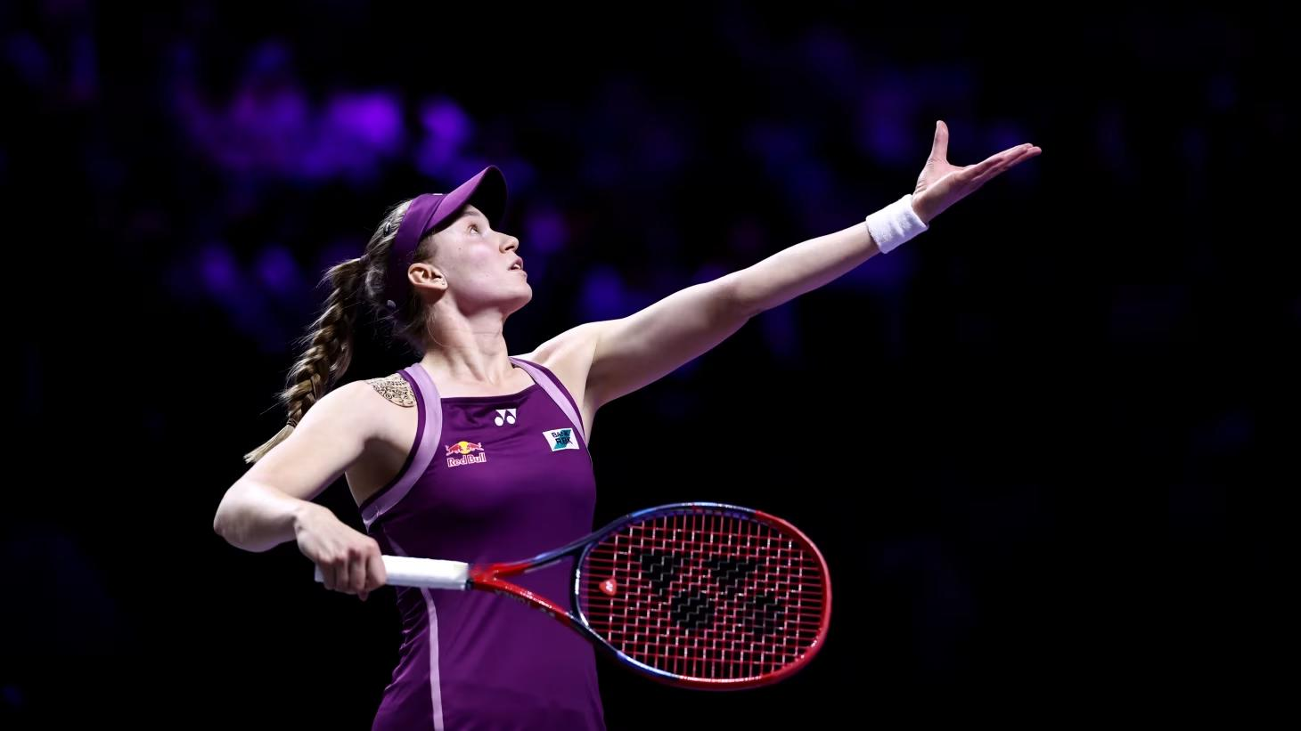 2025年11月8日，2022年温网冠军埃琳娜·莱巴金娜在沙特阿拉伯利...