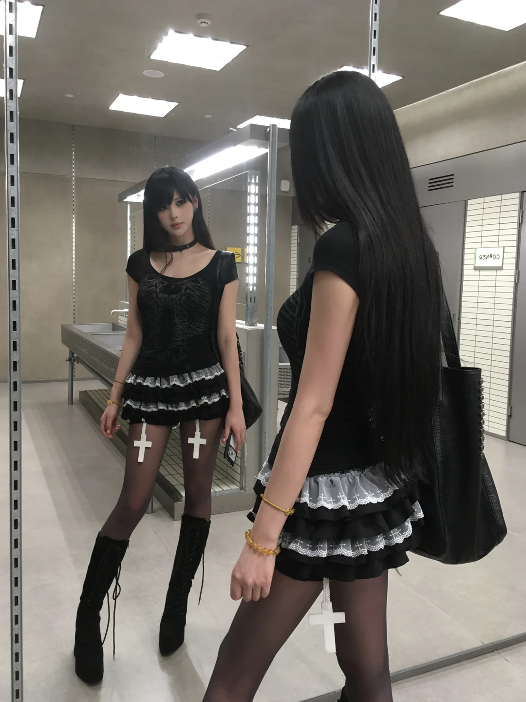 该怎么形容这种感觉呢——全黑版