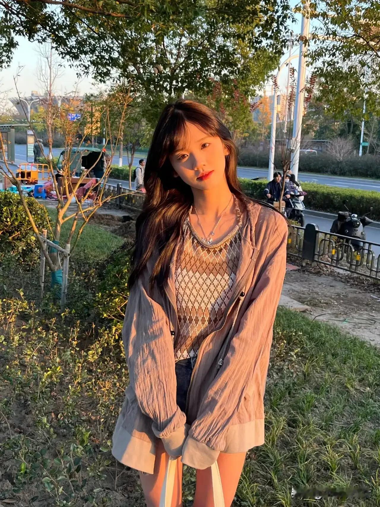 气质女神，优雅动人。