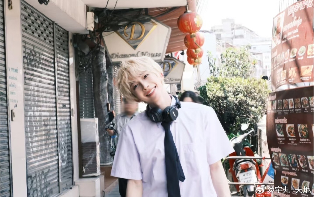 #刘宇# 💙#刘宇全能艺人# 
To：小雨滴
今天是喜欢你的第59天啦，我觉得这个暑假是一个特别的暑假，因为我遇见了你，8月24号也是我陪你过的第1个生日，以后也会一直陪你哒，往后余生有你足矣，你是我生命中不可缺少的一部分色彩，遇见你是我此生最大的幸运，加油小宇，我会一直支持你的，你的身后一直 ​