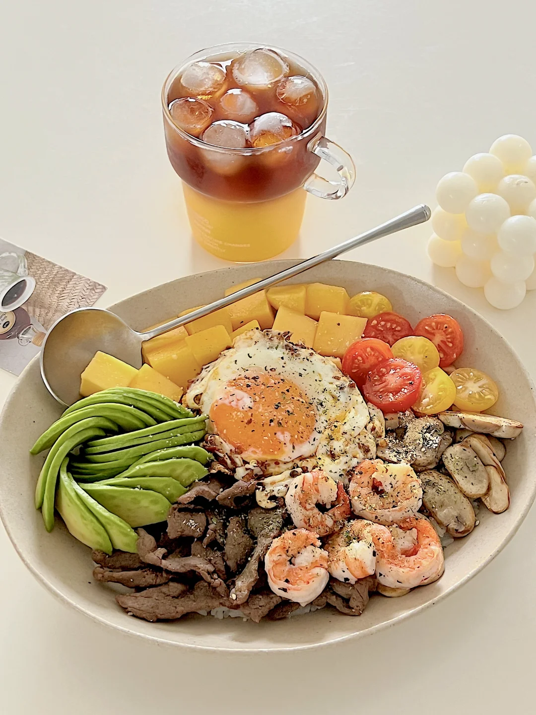 一人食/芒果虾仁牛肉盖饭冰橙美式🥤