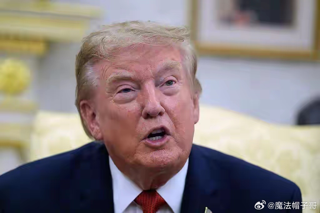 突发！特朗普官宣：对伊朗启动史上最严厉经济制裁，全面极限孤立

当地时间8月19日，美国特朗普政府重磅出手，正式宣布对伊朗实施史上最严厉、规模空前的经济行动，全面升级对伊极限施压，中东地缘局势再度急剧升温。

特朗普当日在个人社交平台“真实社交”公开表态，称伊朗错失与美方达成协议的窗口 ​