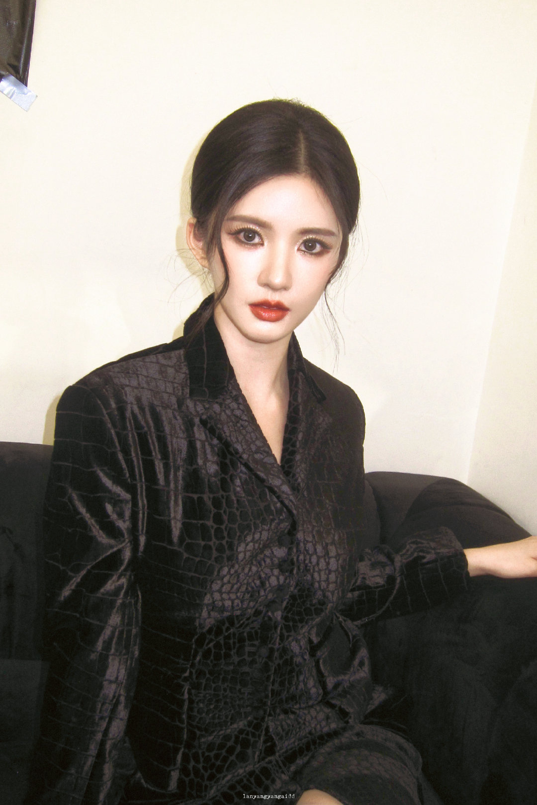 再权威的文案都没有这组图权威
#刘些宁# ​