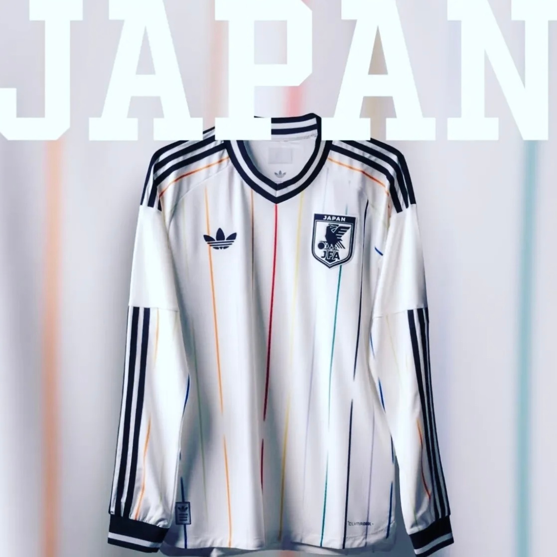 今晚，日本队将在世界杯1/8决赛迎战足球王国巴西，并将首次身披本届世界...