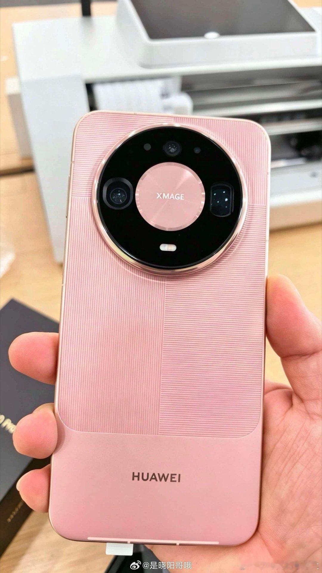 #Mate90#额…说实话这都不像实拍图，背景都是一样的… ​