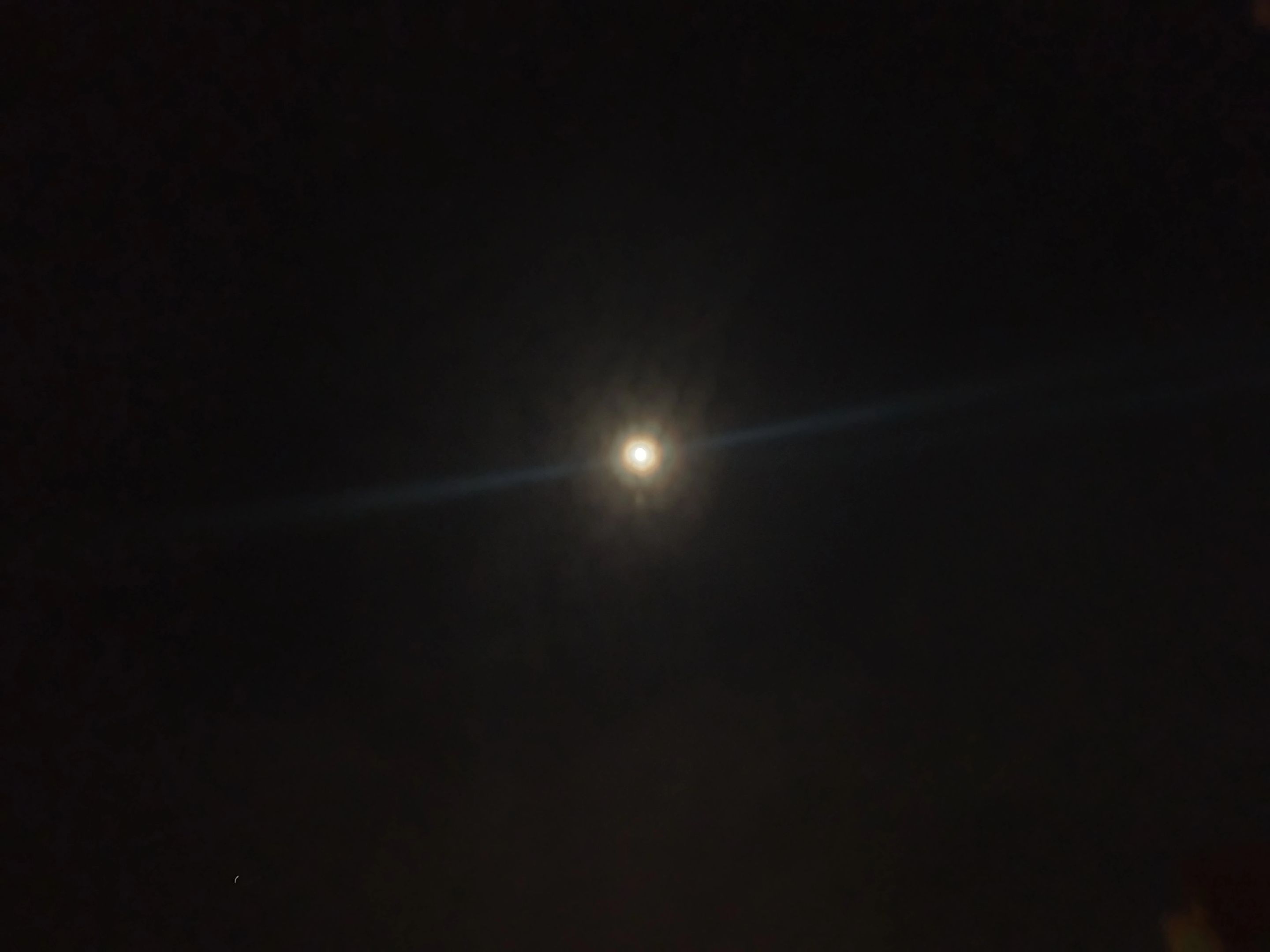 很多时候感觉整个世界都针对你，没关系，心胸一定要宽广，才可以走上更高的...