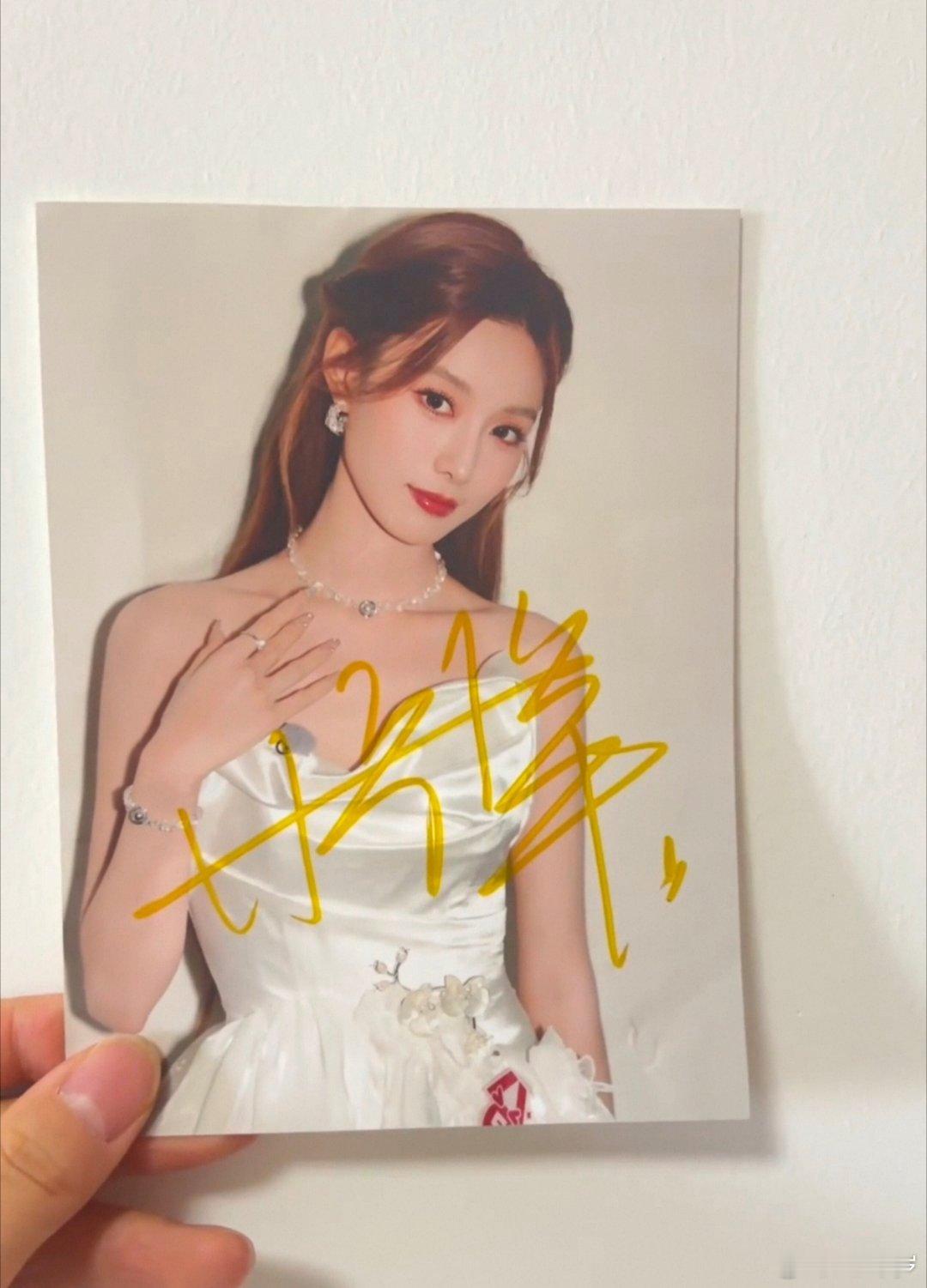 #徐艺洋[超话]# 姐姐好美啊啊啊啊 ​