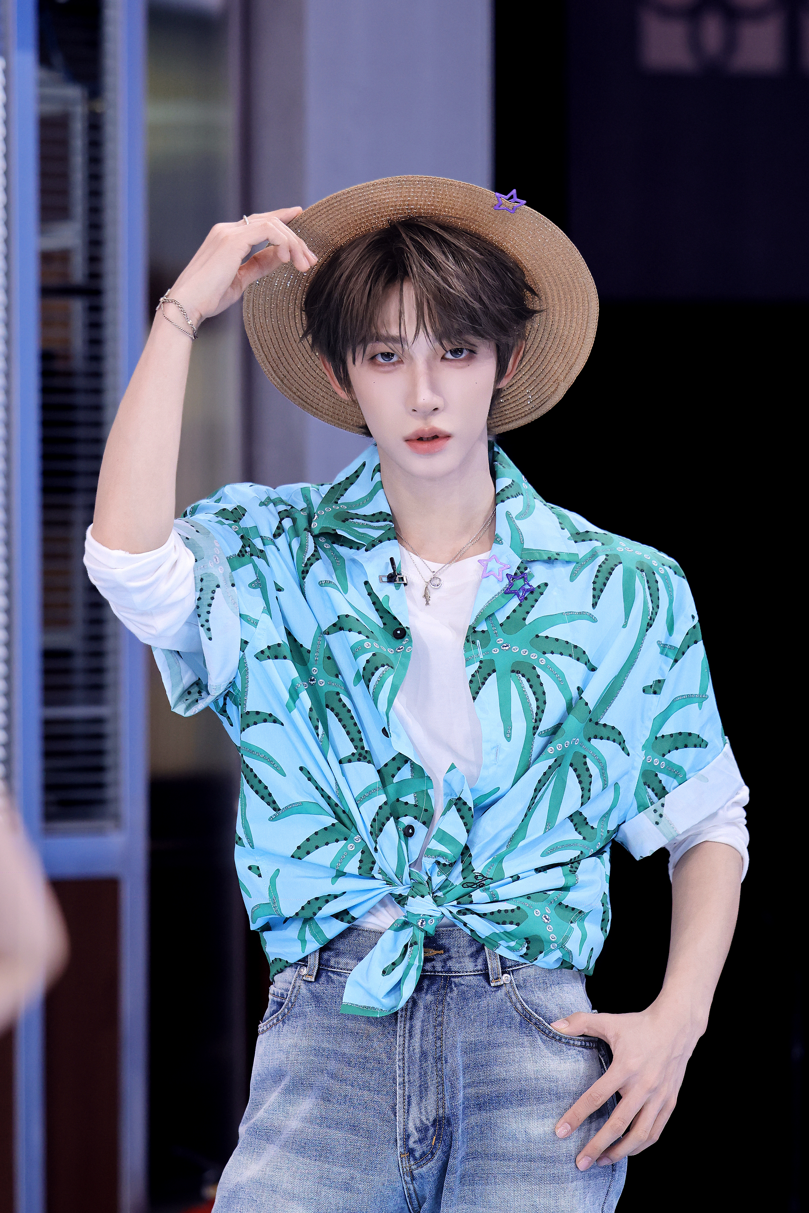 #刘宇你好星期六# 
海岛模式已加载，晚上见🌊
#你好星期六##你好星期六全员斗智斗勇# ​