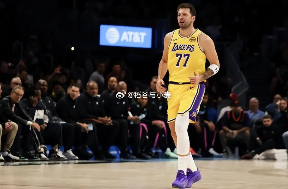 前NBA球星乔·约翰逊（Joe Johnson）以及知名主持人香农·夏...