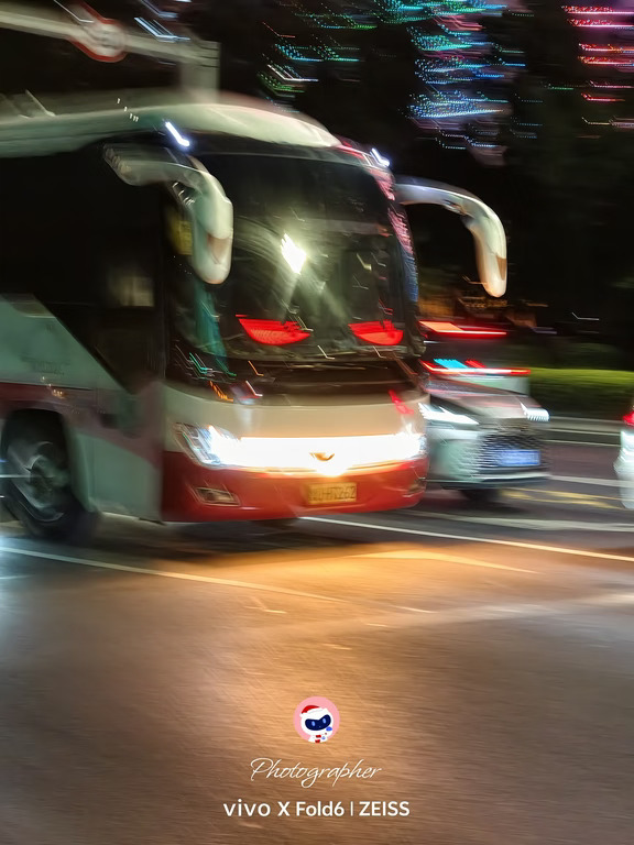 青岛的大巴咋还有眼睛