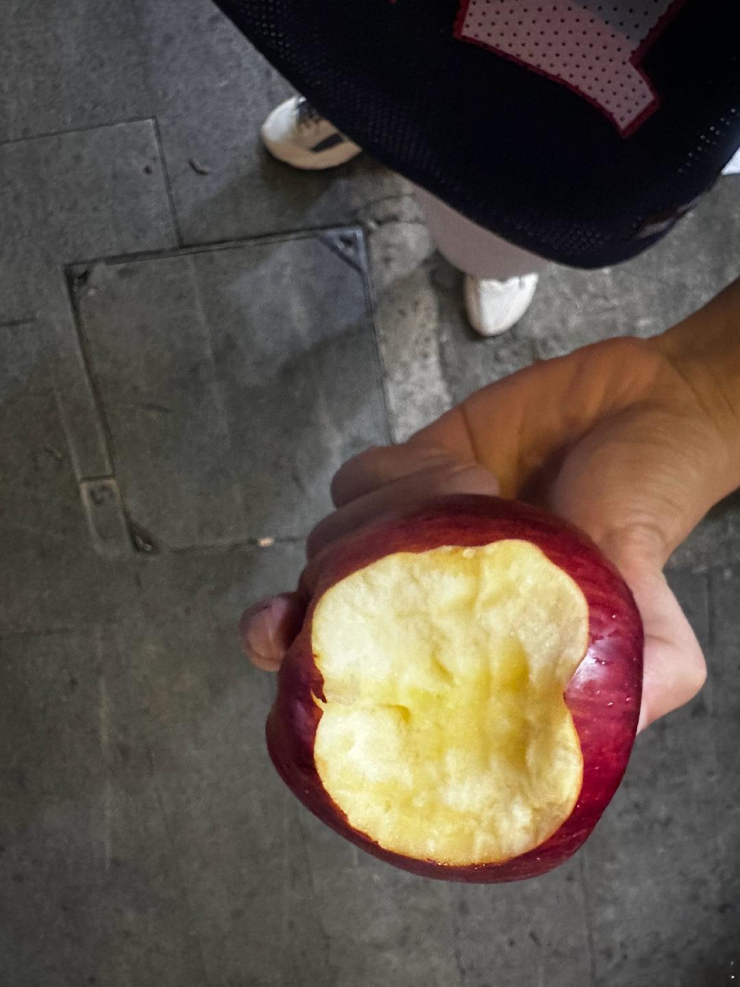 深渊巨口 ​